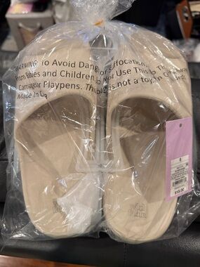 wild fable Beige Slide Sandals